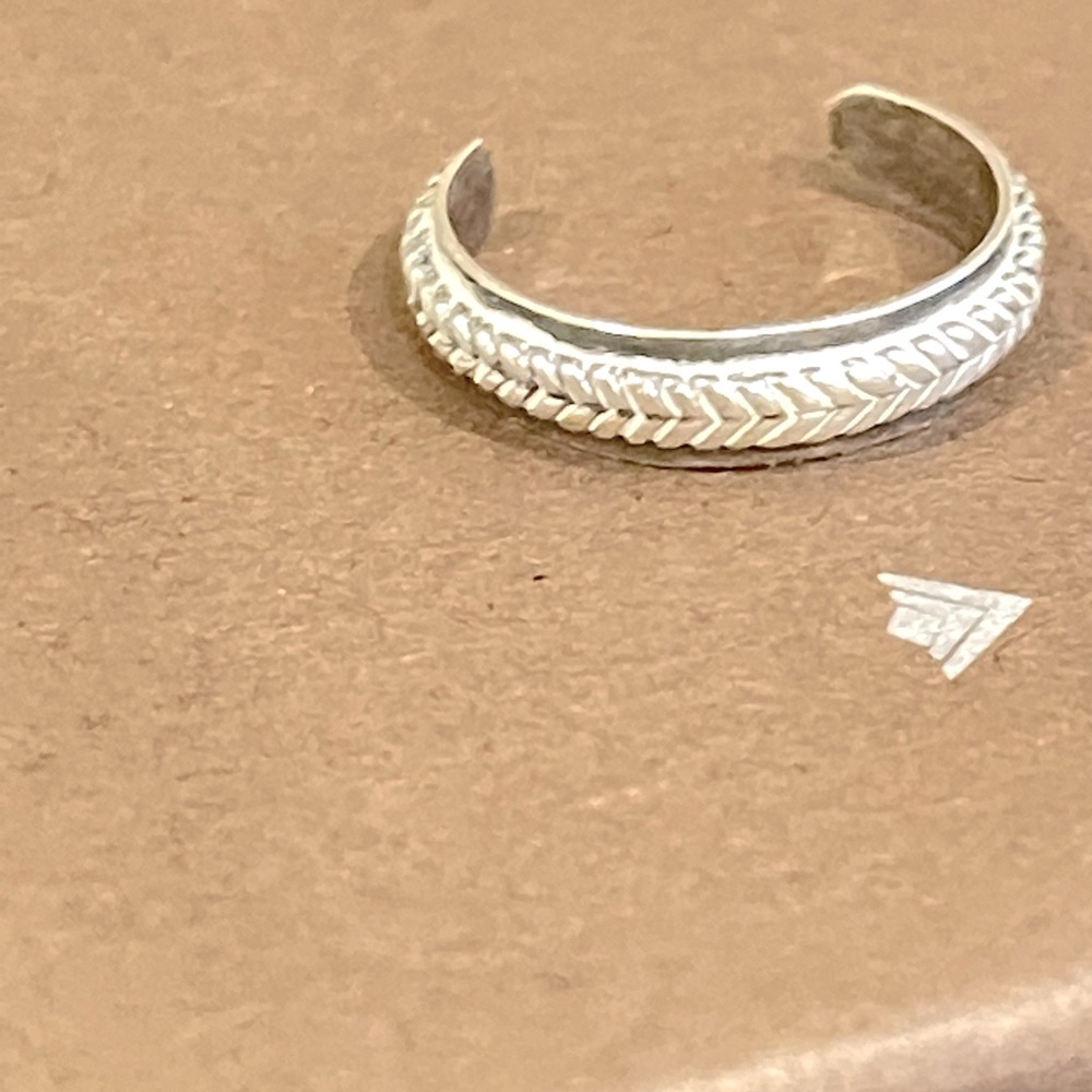 Silpada braided toe ring